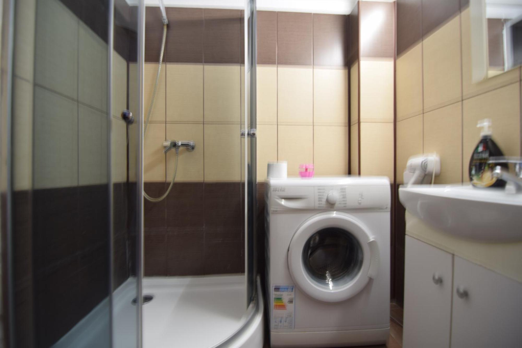 Resedinta Luterana Apartamento Bucareste Exterior foto